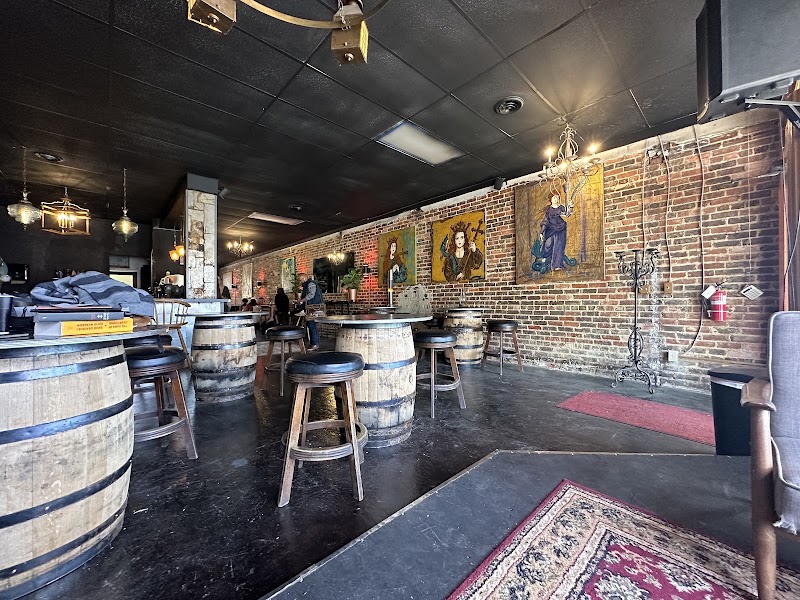 Downtown Common Grounds - Downtown Common Grounds, 631 S Elm St, Greensboro, NC 27406, USA