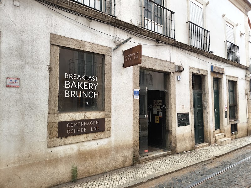 Copenhagen Coffee Lab Alfama - Copenhagen Coffee Lab Alfama, Escolas Gerais 34, 1100-213 Lisboa, Portugal