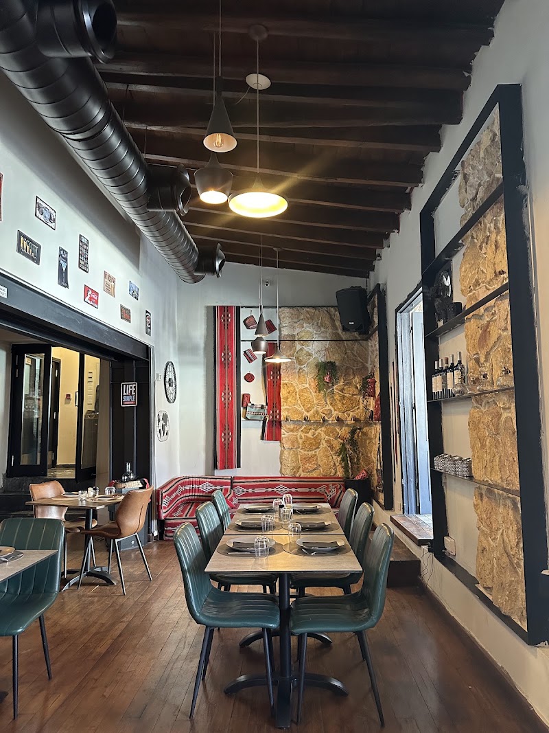 Watar Ziryab Restaurant - Watar Ziryab Restaurant Mehmet Ali 5 Pavlos Valsamakis First Floor, Larnaka 6026, Cyprus