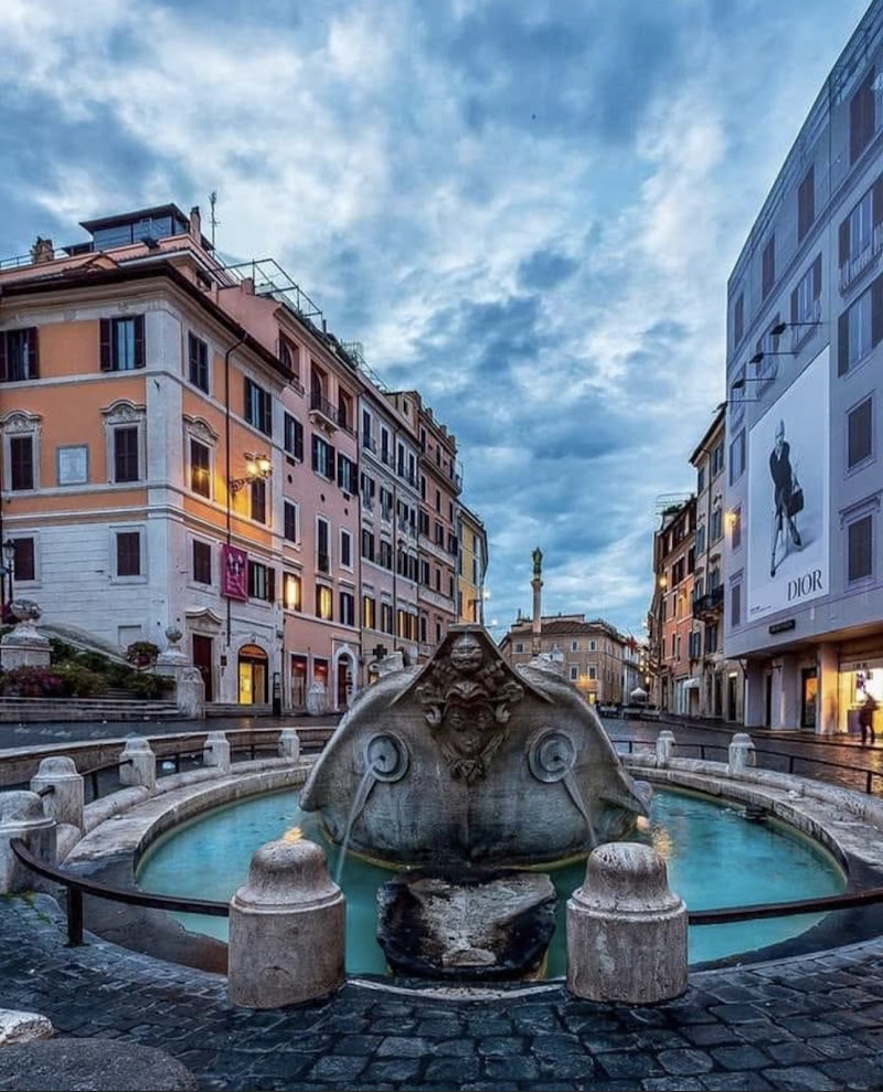 Piazza di Spagna - Piazza di Spagna, 00187 Roma RM, Italy