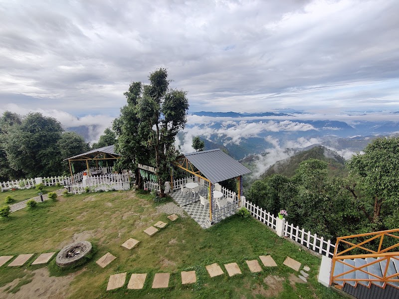 Maatidera Kanatal - Maatidera Kanatal, Senwali Patil, Jwarna, Kanatal, Dhanaulti, Jhakogi Kilwano Ki, Uttarakhand 249132, India