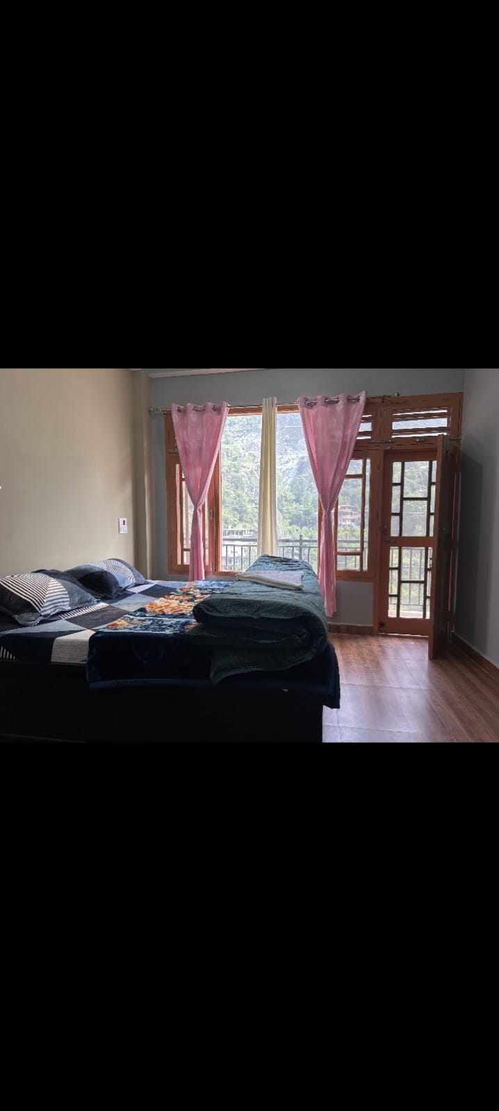 The Himalayan vibe home stay & cafe - The Himalayan vibe home stay & cafe, Baaga Thirthan sachi road Tehsil banjar Pincode 175123, Banjar, Himachal Pradesh 175123, India