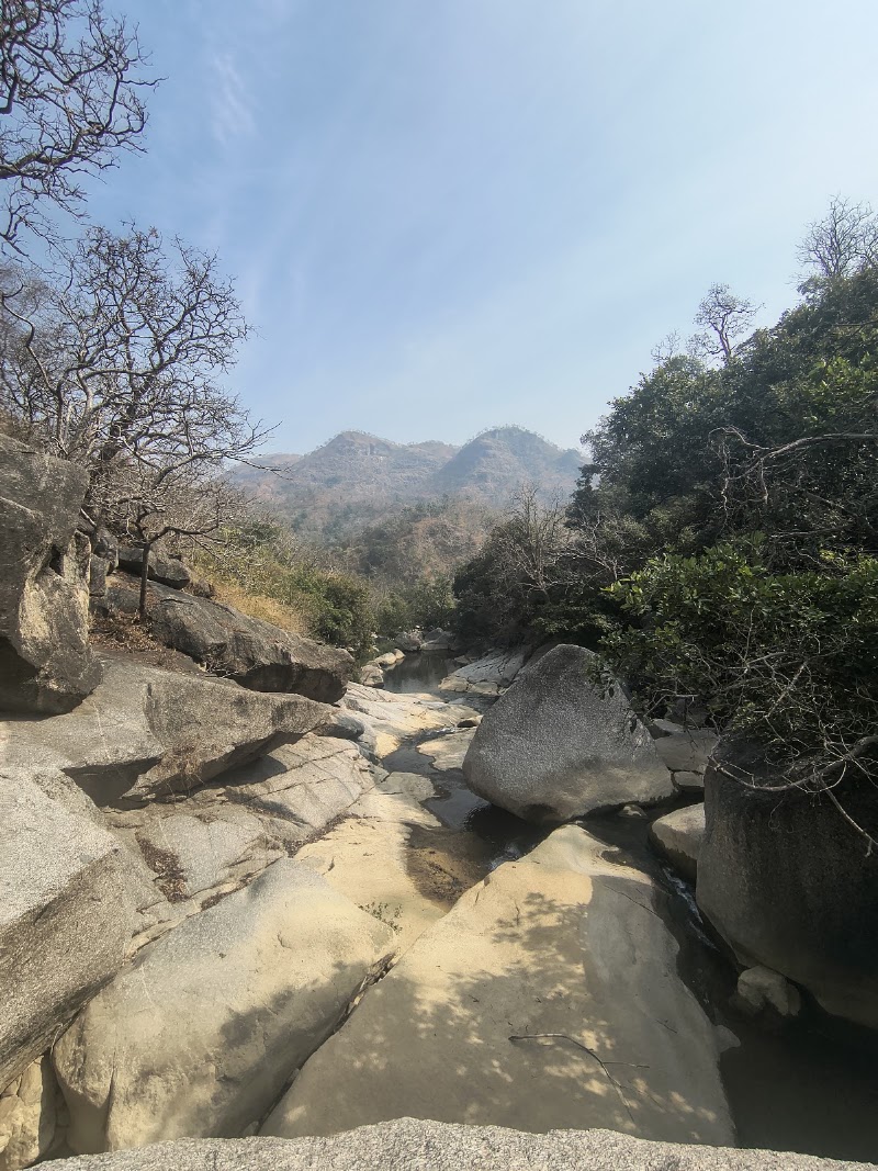 Ranakpur Waterfall - Ranakpur Waterfall 4F59+J4V, Ranakpur, Sadri, Rajasthan 306707, India