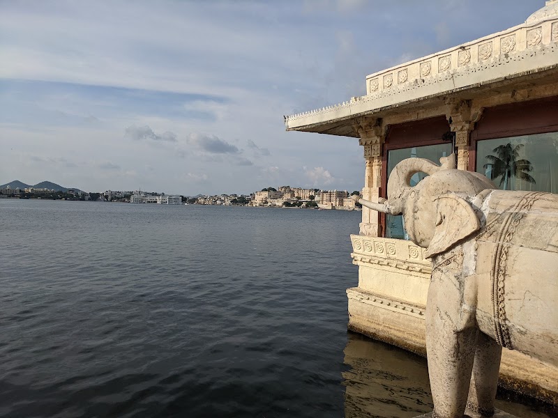 Jagmandir Island Palace - Jagmandir Island Palace Pichola, Udaipur, Rajasthan 313001, India