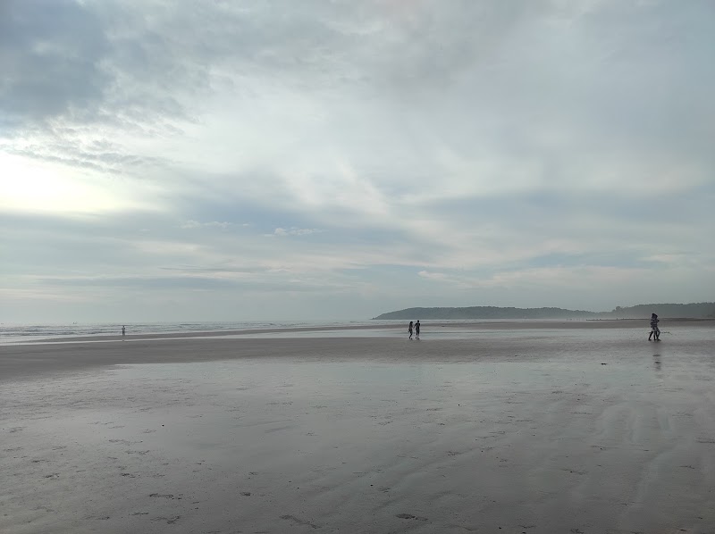 Ganpatipule Beach - Ganpatipule Beach 47W8+J5C, beach road, Ganpatipule, Maharashtra 415615, India