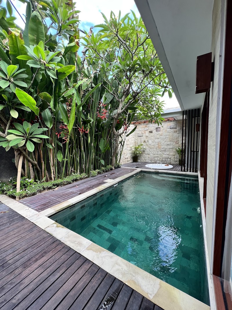 Sanata Villa, Canggu - Sanata Villa, Canggu 84VQ+R7F, Tibubeneng, Kuta Utara, Badung Regency, Bali 80361, Indonesia