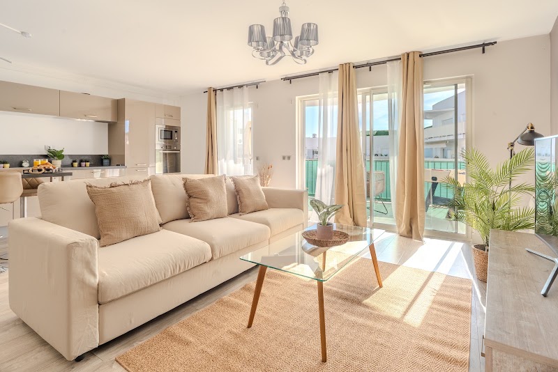 BNB SWEET DREAMS Conciergerie Airbnb - BNB SWEET DREAMS Conciergerie Airbnb 15 Rue des Frères Pradignac, 06400 Cannes, France