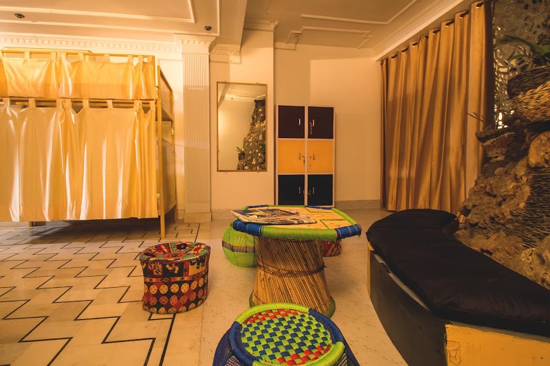 Le Fort Homestay - Le Fort Homestay, House no . 79, Hathroi Fort, Harikishan Somani Marg, Gopalbari, Jaipur, Rajasthan 302001, India