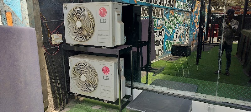 old Ac buyer and seller - old Ac buyer and seller Shop number 2, opp. skyvistas, near Indian oil nagar, Indira Nagar, D.N.Nagar, Andheri West, Mumbai, Maharashtra 400053, India