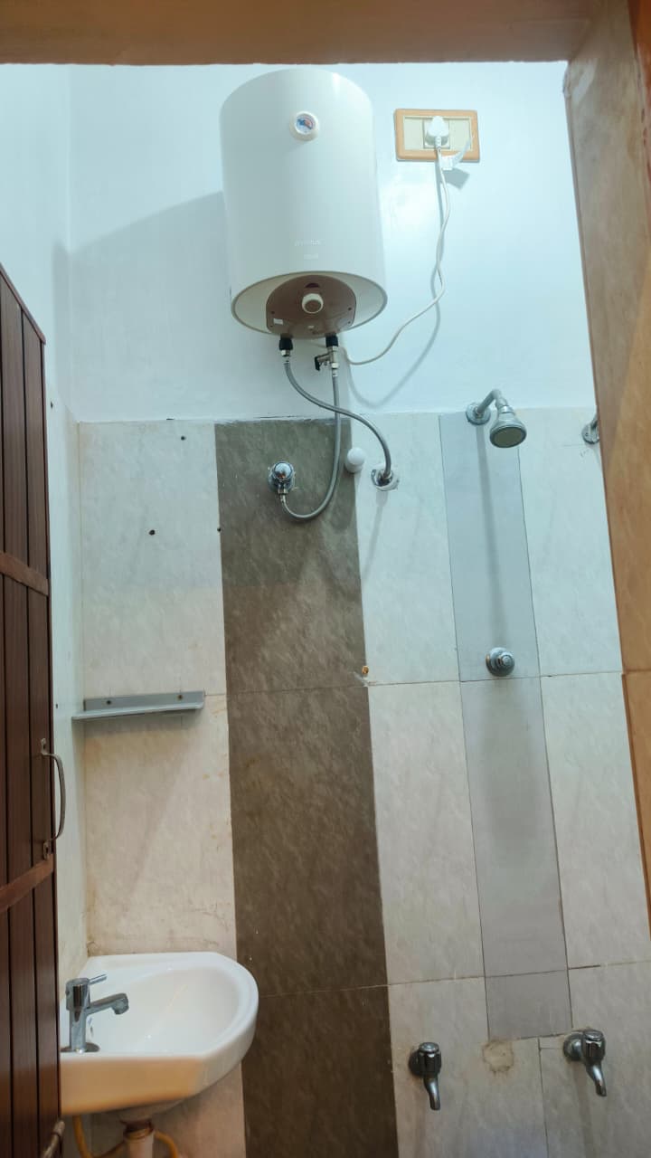 DPD BEACH HOTEL - DPD BEACH HOTEL 5, Serenity Beach Rd, Indiranagar, Kottakuppam, Puducherry, Kottakuppam, Tamil Nadu 605104, India