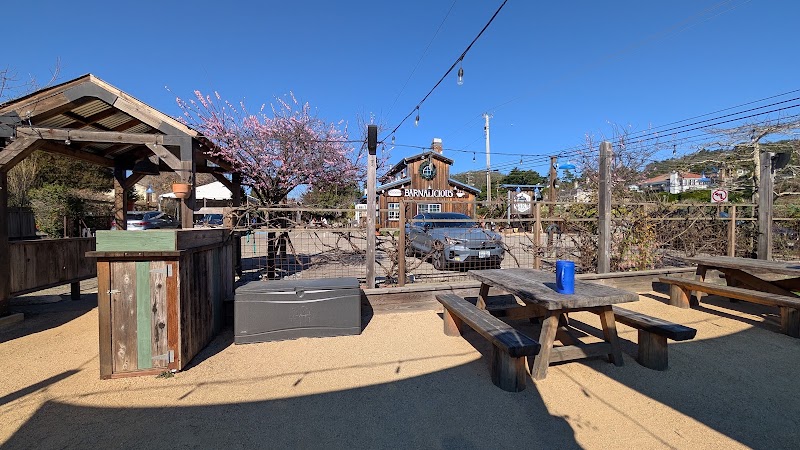 The Barn - The Barn 3068 CA-1, Half Moon Bay, CA 94019, USA