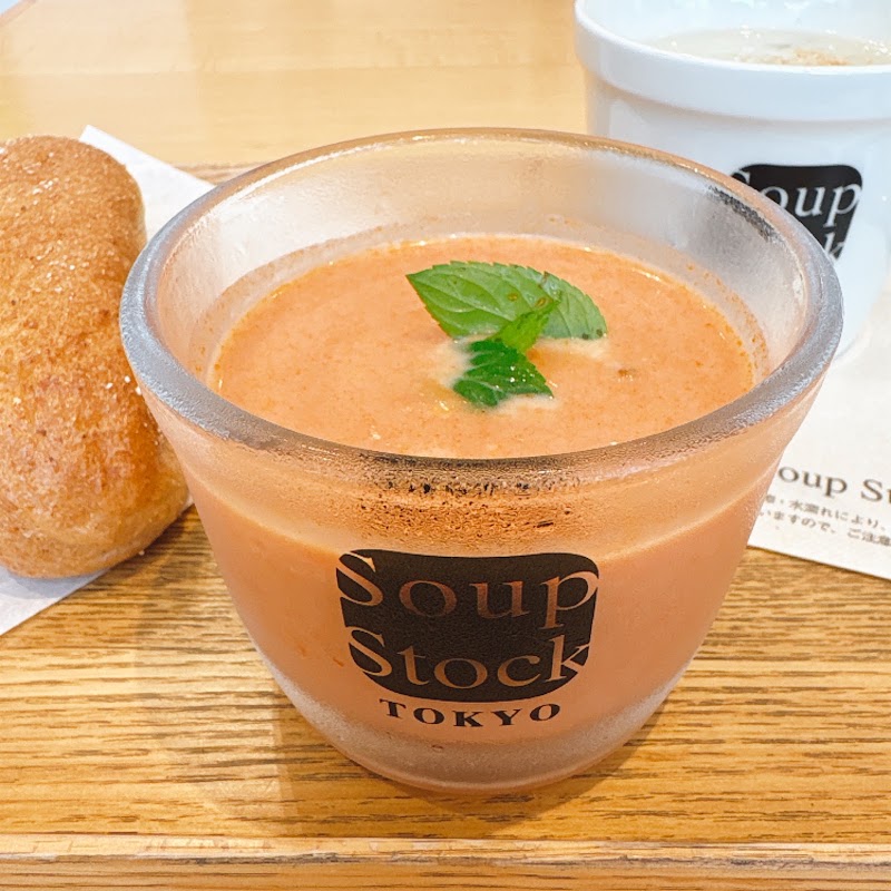 Soup Stock Tokyo - Soup Stock Tokyo, Japan, 〒530-0012 Osaka, Kita Ward, Shibata, 1-chōme−1−３ 阪急三番街館地上1階