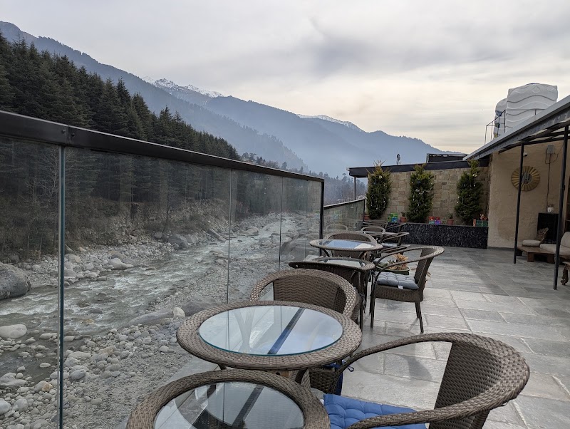 Wabi cafe - Wabi cafe opposite shri harihar hospital, Aleo, Manali, Nasogi, Himachal Pradesh 175131, India