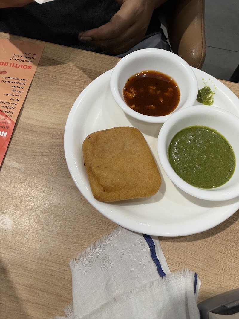 OM Sweets, Sector 57, Gurugram - OM Sweets, Sector 57, Gurugram UG - 10 & 11, Hong Kong Bazaar, UG 14, Block F, Sushant Lok 2, Sector 57, Gurugram, Haryana 122011, India