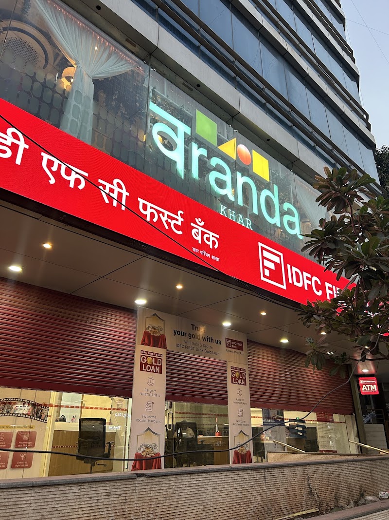 Veranda Khar