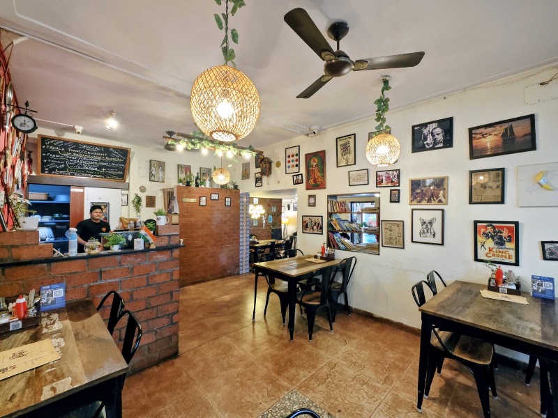 The Hole In The Wall - The Hole In The Wall 2823, 80 Feet Rd, HAL 2nd Stage, Indiranagar, Bengaluru, Karnataka 560008, India