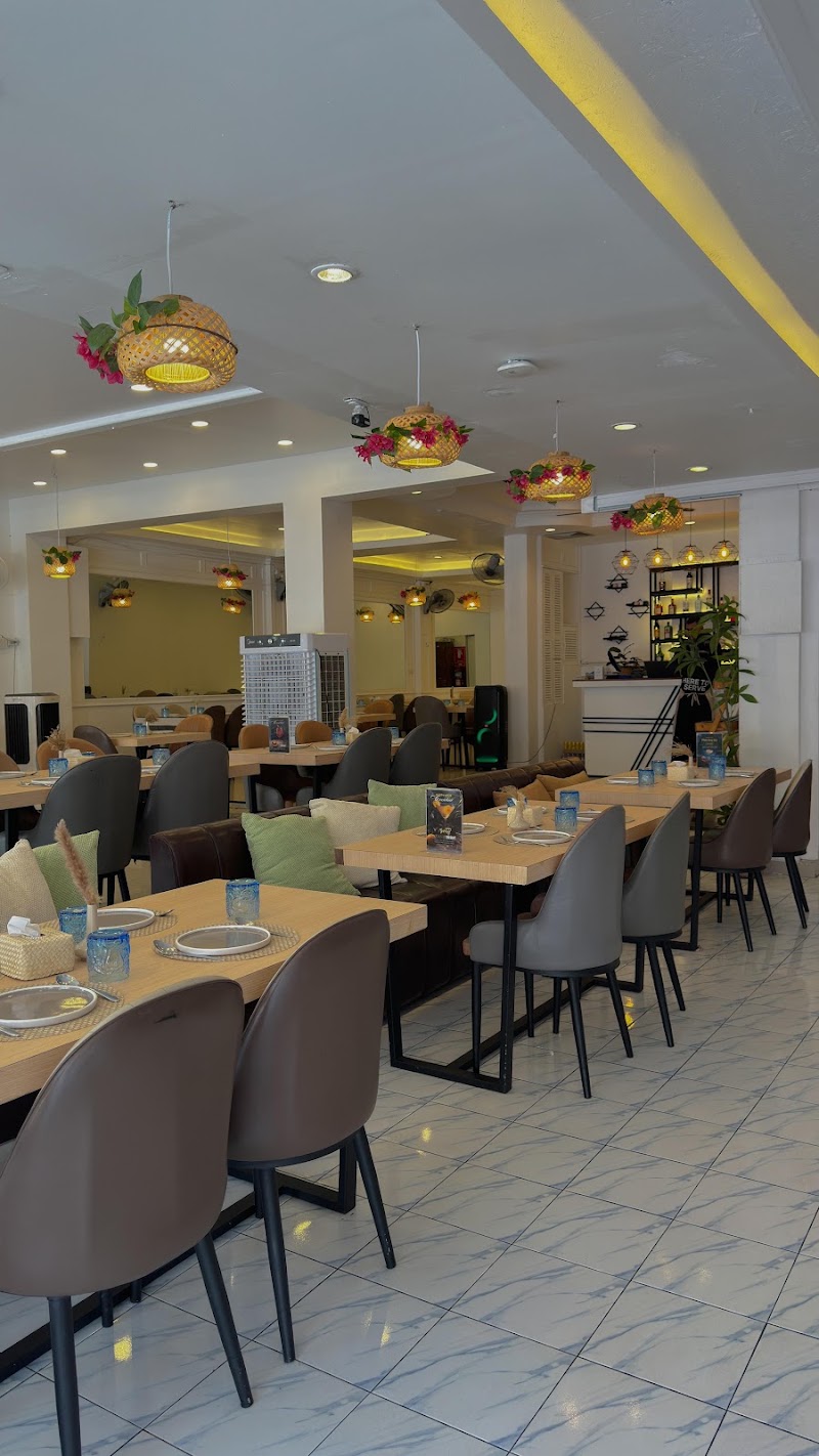 Patong Social Phuket Restaurant & Hotel - Best Indian & Thai Food