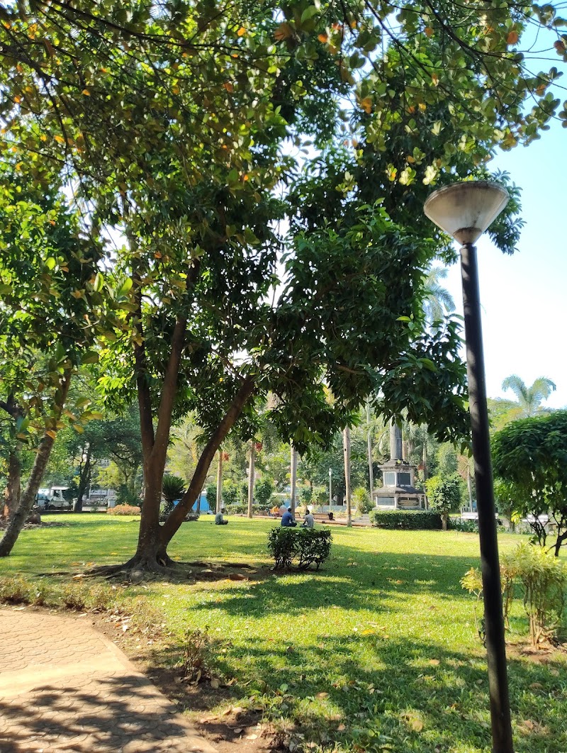 Panjim Municipal Garden - Panjim Municipal Garden, FRXH+V79, Cunha Rivara Rd, Near Panjim Church, Ozari, Panaji, Goa 403001, India