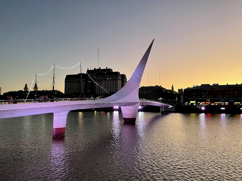 Puente de la Mujer - Puente de la Mujer, GORRITI JUANA MANUELA 900, C1107 Cdad. Autónoma de Buenos Aires, Argentina