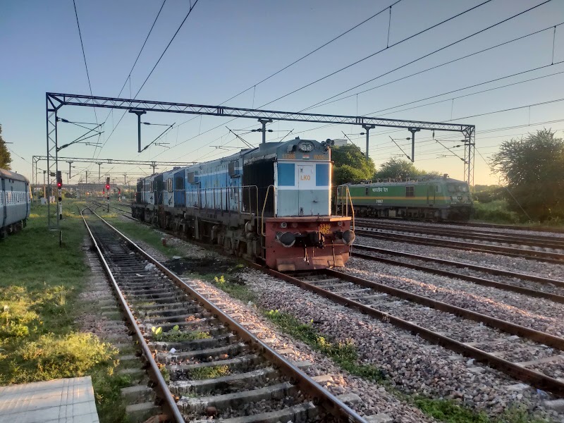 Utraitia Junction - Utraitia Junction, Vrindavan Colony, Lucknow, Baraulikhalilabad, Uttar Pradesh 226002, India
