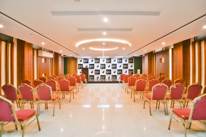 Hotel Flowers Inn - Hotel Flowers Inn MPB 29, Mahaveer Nagar 1st Infront of City Mall &, Best Price, Mahaveeer Nagar 1, Mahaveer Nagar Housing Board Colony, Mahaveer Nagar, Kota, Rajasthan 324005, India