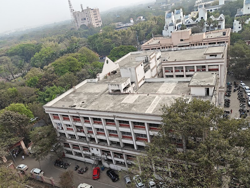 New Administrative Building - New Administrative Building, GVGH+4G3, Bund Garden Rd, Agarkar Nagar, Pune, Maharashtra 411001, India