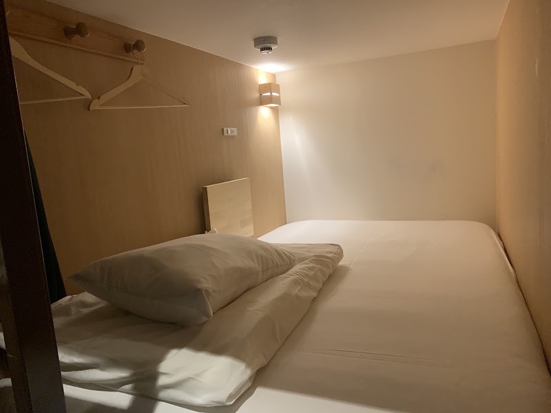 Iloha Hostel Namba Shinsaibashi - Iloha Hostel Namba Shinsaibashi 1-chōme-18-11 Higashishinsaibashi, Chuo Ward, Osaka, 542-0083, Japan