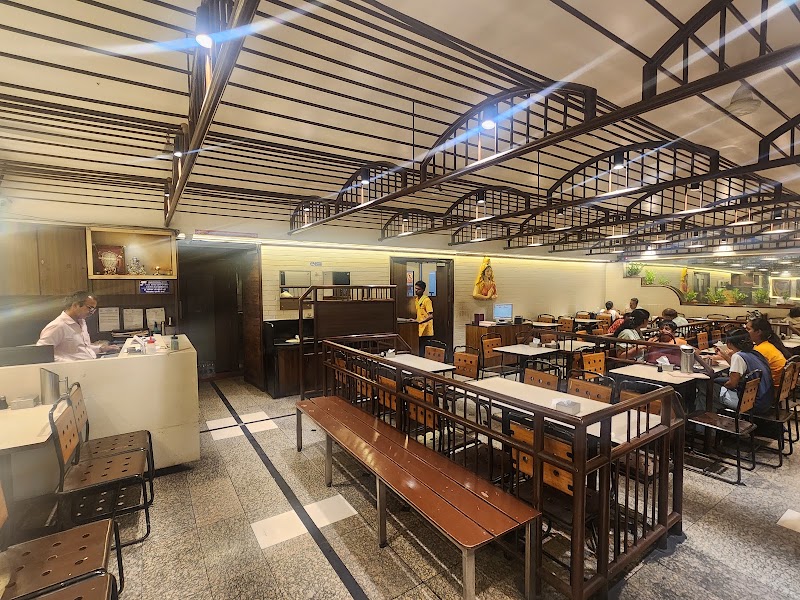 Modern Cafe - Modern Cafe S, No 365/65, 16, Jangali Maharaj Rd, Shivajinagar, Pune, Maharashtra 411005, India