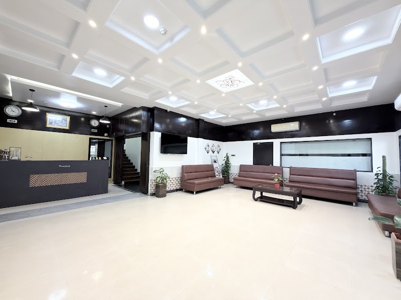 Malaysia Inn - Malaysia Inn 27, Gopalakrishna St, Pondy Bazaar, T. Nagar, Chennai, Tamil Nadu 600017, India