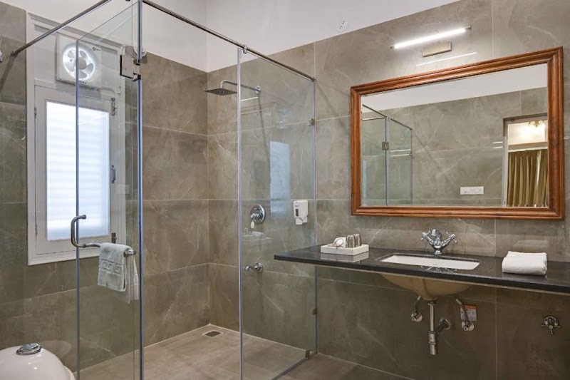Boheda Manor - Luxury Retreat - Boheda Manor - Luxury Retreat 20, C - Block, near Wonder Cement Cricket Academy, Shikarbadi Colony, Sajjan Nagar, Udaipur, Gordhan Vilas Rural, Rajasthan 313001, India