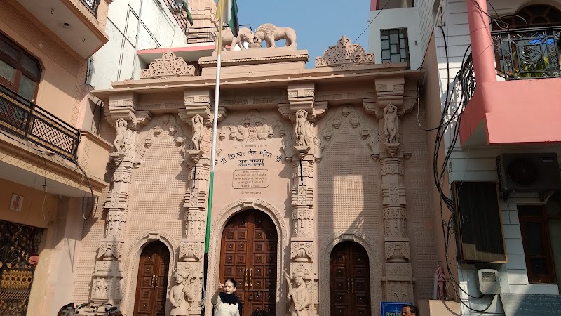 Shri Digambar Jain Mandir - Shri Digambar Jain Mandir, Gur Bazar, Sadar Bazar, Ambala Sadar, Haryana 133001, India
