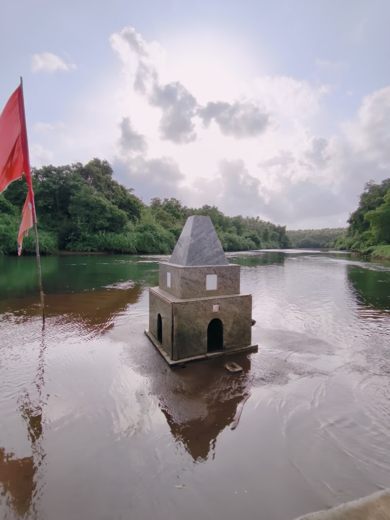 Sangameshwar Temple - Sangameshwar Temple 64MX+5M2, Sanguem Rd, Sanguem, Goa 403704, India