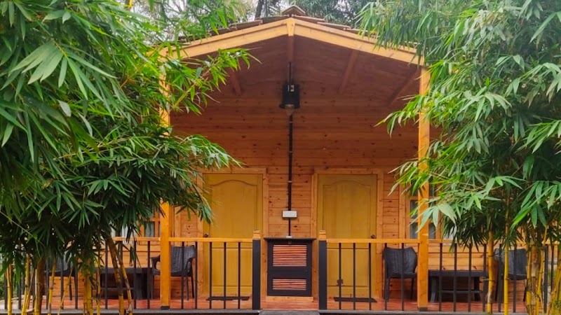 CoffeeCadu Estate Stay