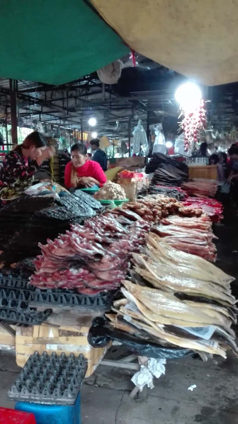 Battambang Central Market - Battambang Central Market, 452X+R9X, Street 113, Krong Battambang, Cambodia