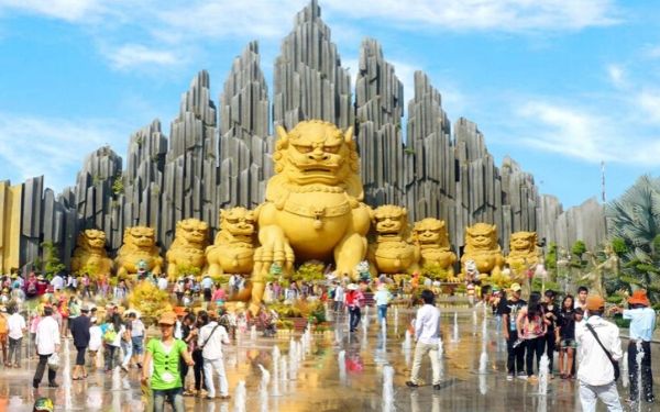 Suoi Tien Theme Park - Suoi Tien Theme Park, 120 Song Hành Xa Lộ Hà Nội, Tăng Nhơn Phú, Hồ Chí Minh 70000, Vietnam