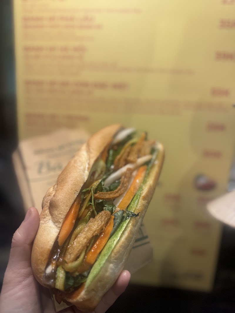 Bánh mì chay Bà Du - Bánh mì chay Bà Du T10 Nguyễn Hữu Hào, Khánh Hội, Hồ Chí Minh, Vietnam