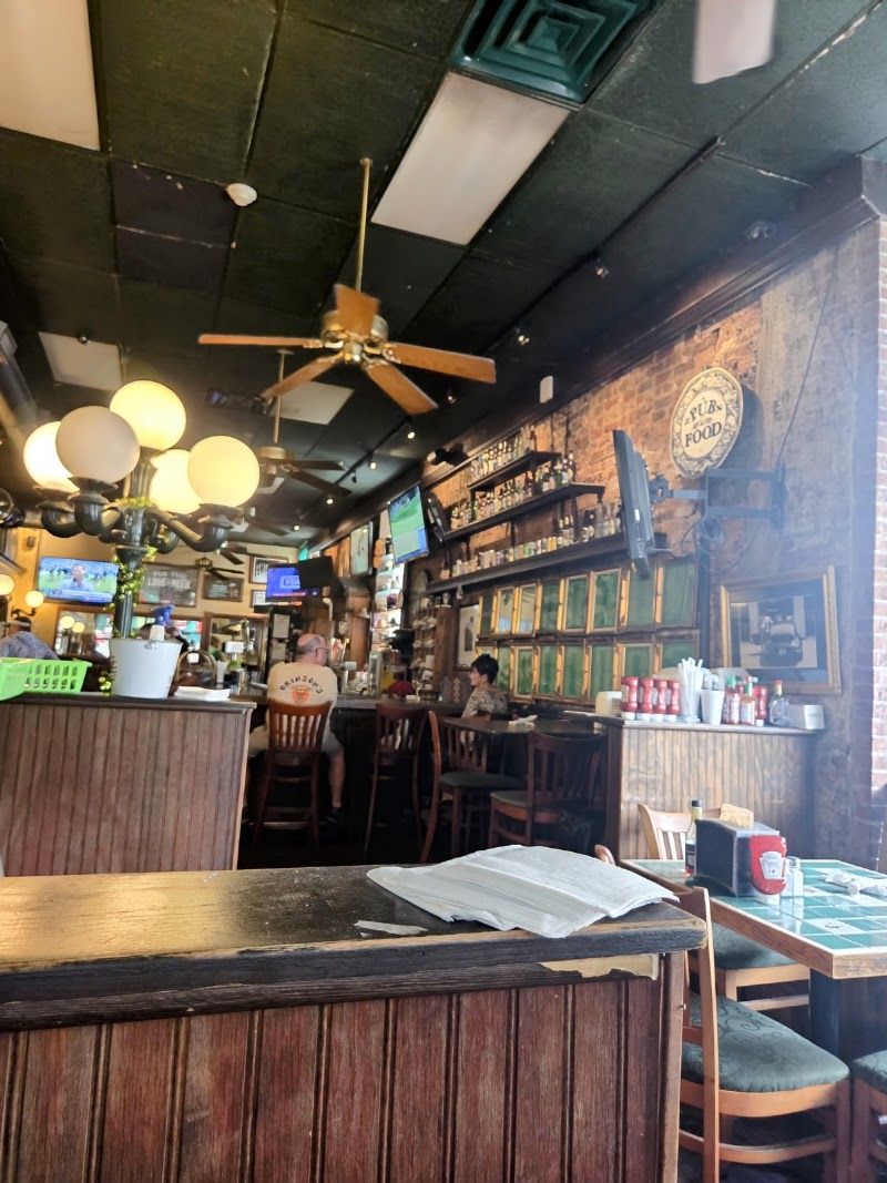 Hannah Flanagan's Pub & Eatery - Hannah Flanagan's Pub & Eatery 300 N Main St, Hendersonville, NC 28792, USA