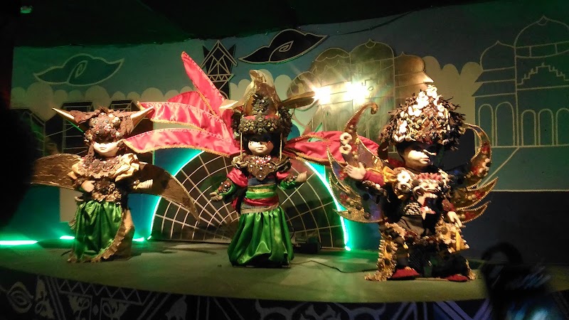 Istana Boneka - Istana Boneka VRGJ+V4V, RT.9/RW.10, Ancol, Pademangan, North Jakarta City, Jakarta 14430, Indonesia