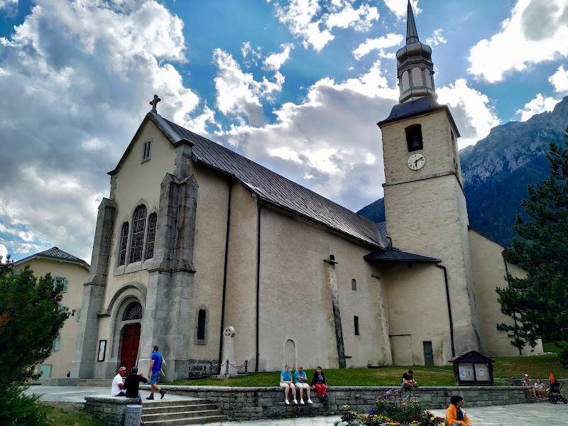 Paroisse Saint Bernard du Mont-Blanc - Paroisse Saint Bernard du Mont-Blanc, 82 Rue la Mollard, 74400 Chamonix-Mont-Blanc, France