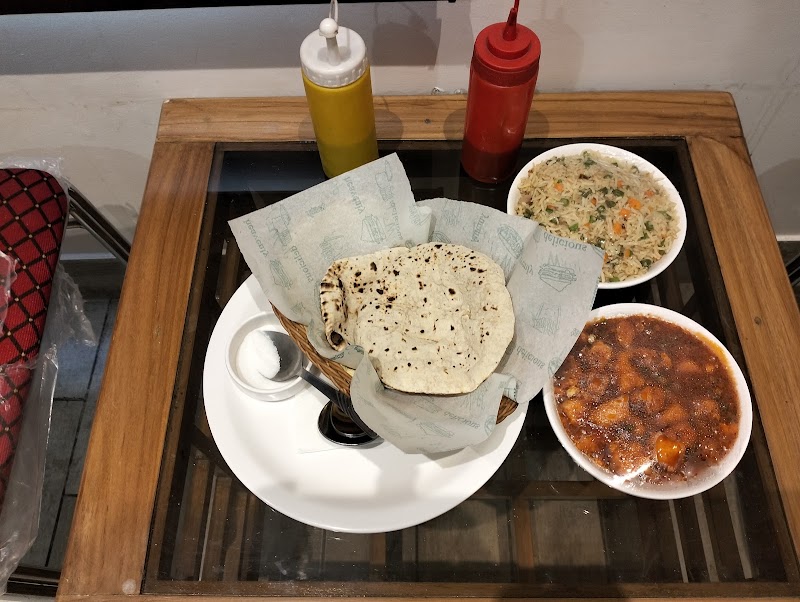 Hotel D Silver Leaf - Hotel D Silver Leaf Opposite Flyover Pillar No.34 LALKUAN road, 82/16, Guru Govind Singh Marg, 226001, Lalkuan, Lucknow, Uttar Pradesh 226001, India