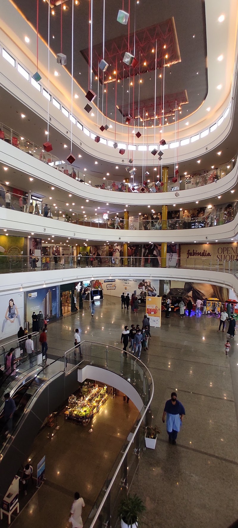 Palazhi hilite mall - Palazhi hilite mall, HiLITE Business Park, Poovangal, Kozhikode, Pantheeramkavu, Kerala 673014, India