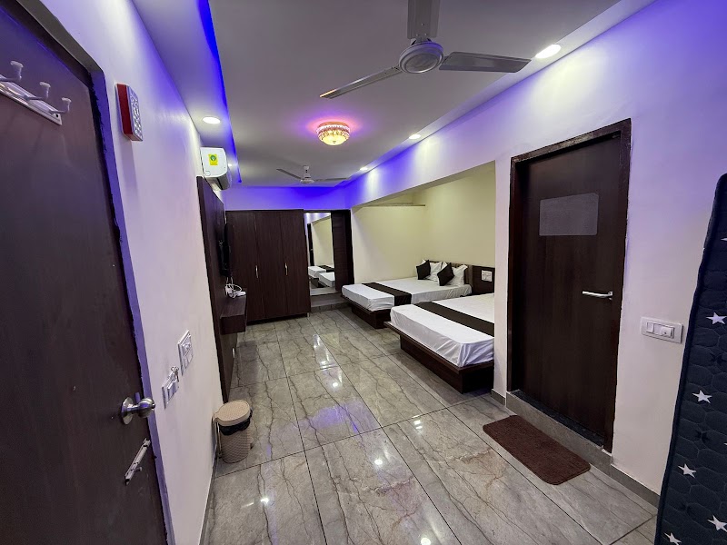 HOTEL COZY STAY - HOTEL COZY STAY, Pratham Mangal Complex, Vasna, Ahmedabad, Gujarat 380007, India