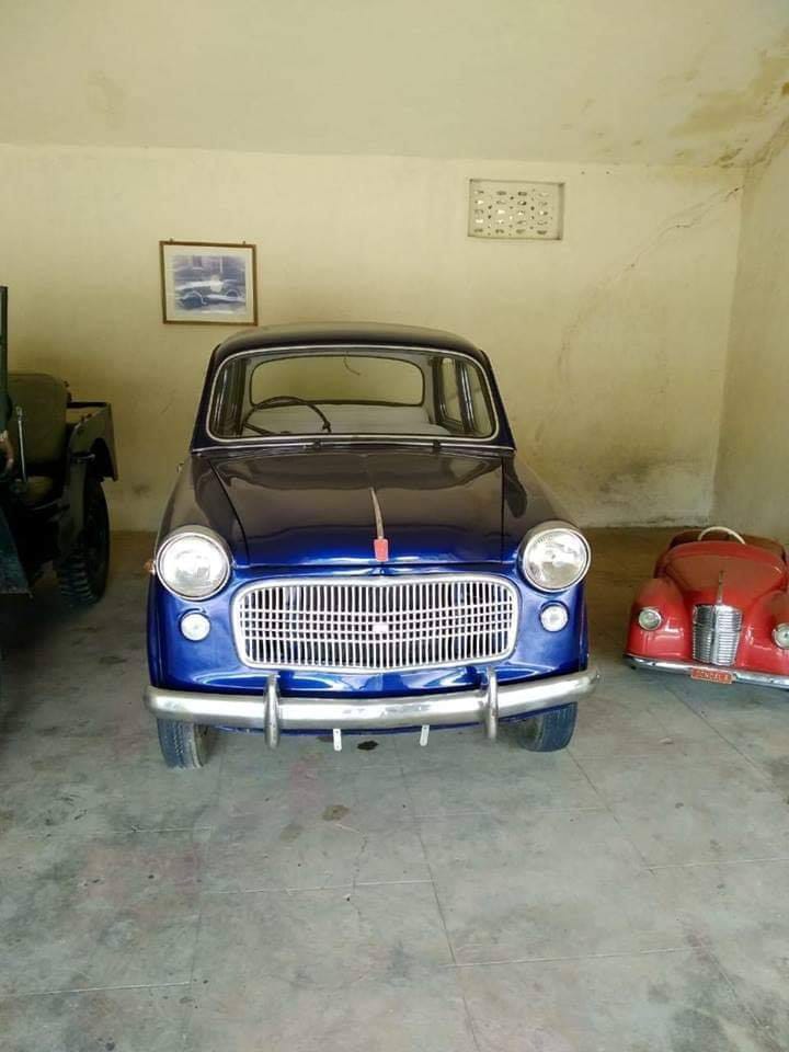 ROYAL GARAGE - ROYAL GARAGE, XQ7V+WCJ, Sation Plot, Bhaymath-2, Gondal, Gujarat 360311, India