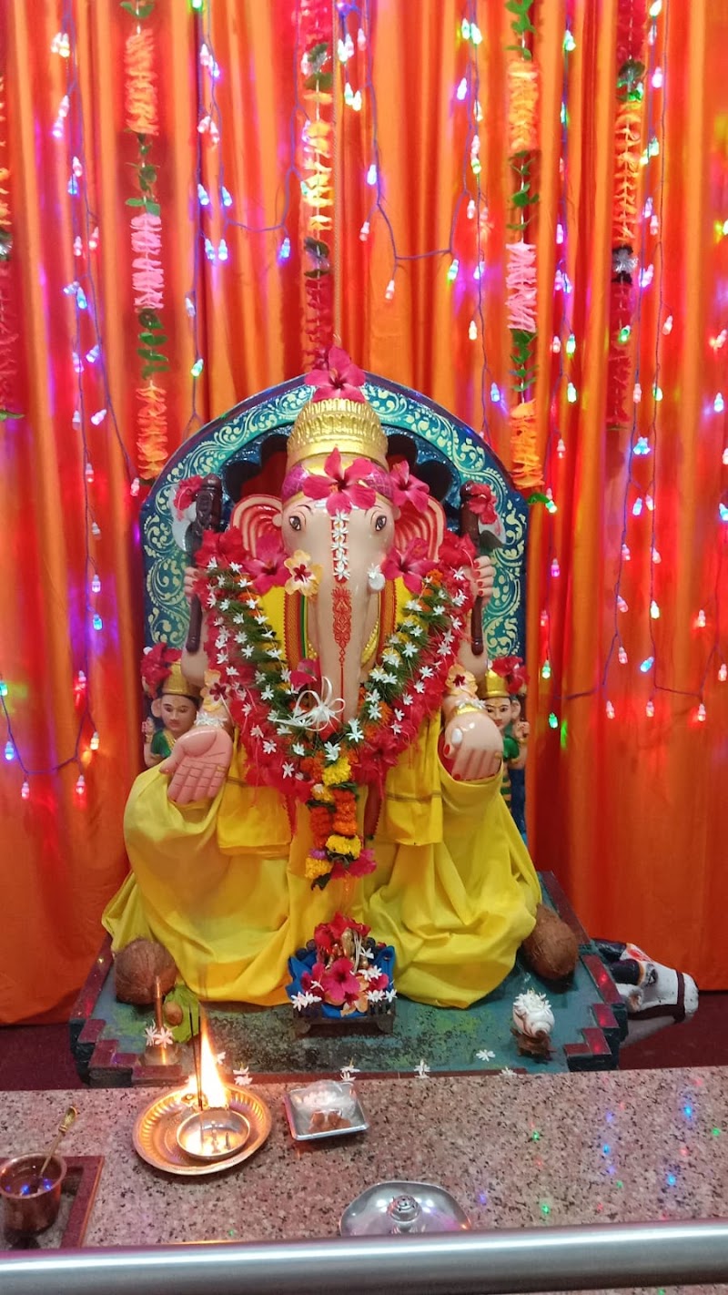 Kadyawaril Shri Ganapati temple, Anjarle - Kadyawaril Shri Ganapati temple, Anjarle, V32R+JWM, Murdi-Anjarle Khadipulmarge Kadyavaril Ganapati Mandir Marg, Anjarle, Maharashtra 415714, India