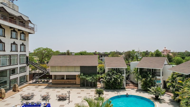 Rudraksh Club & Resort - Rudraksh Club & Resort, Triveni Sangam, Ujjain Rd, near Navgraha Mandir, Indore, Ujjain, Madhya Pradesh 456006, India