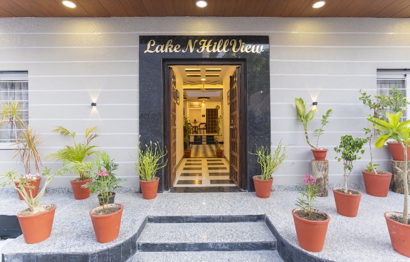 Hotel Lake N Hill View - Hotel Lake N Hill View & Rope Way, 60, near Fatehsagar Lake, beside Jain Temple, Dewali, Panchwati, Udaipur, Rajasthan 313001, India