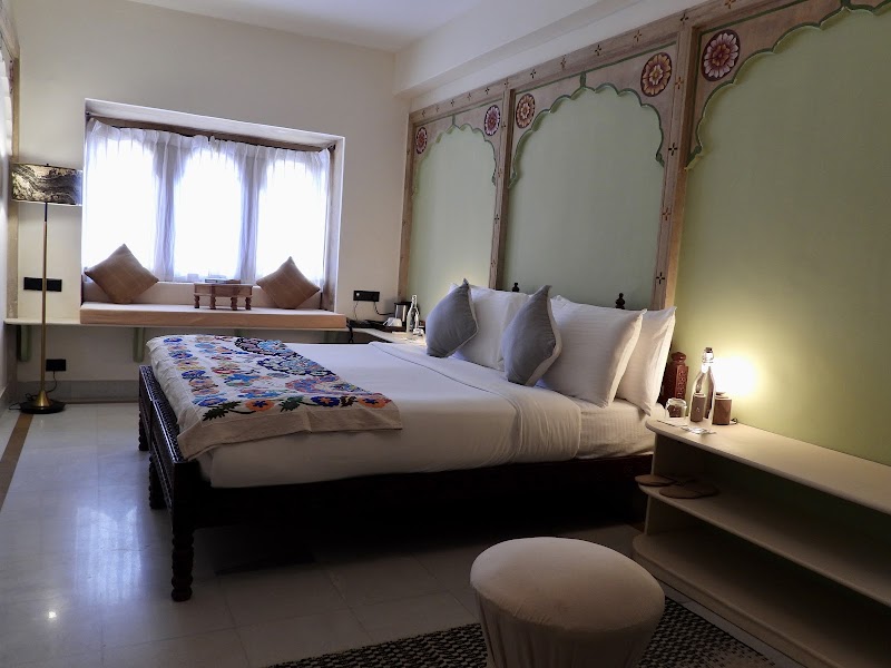 The Stepwell Hotel - The Stepwell Hotel Makrana Mohhala, Toor Ji Ka Jhalra, Sutharo Ka Bass Rd, Gulab Sagar, Jodhpur, Rajasthan 342001, India