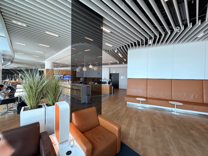 Lufthansa Senator Lounge A (Schengen)