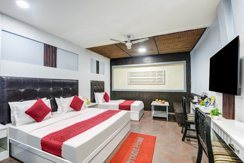 Heritage Home - Heritage Home 1603/4, Main Bazar Rd, near R K Ashram Metro Station, Aram Bagh, Paharganj, New Delhi, Delhi 110055, India