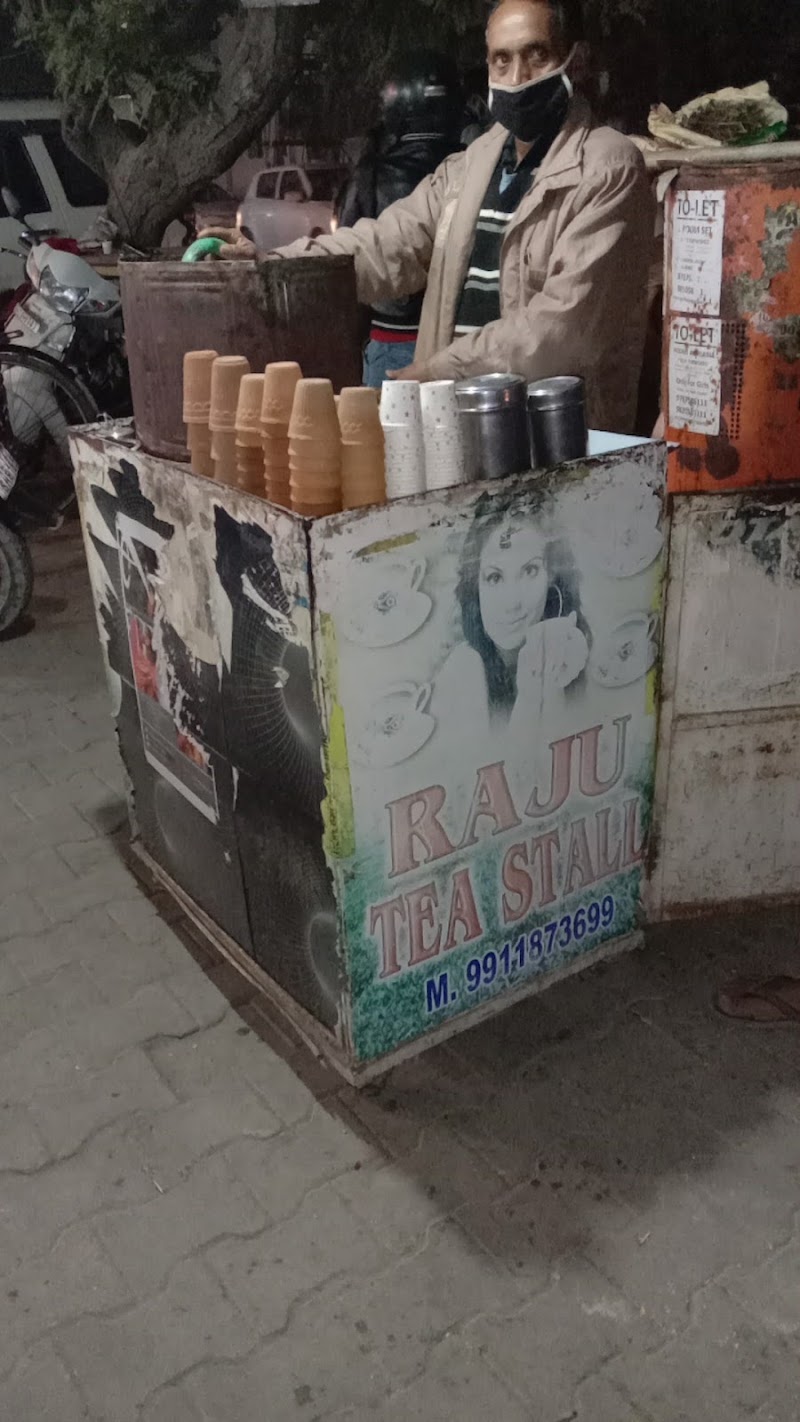 Raju Tea Stall - Raju Tea Stall F2FX+J84, DLF Colony, Sector 14, Gurugram, Haryana 122007, India